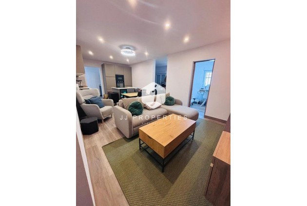 Aus zweiter Hand - Chalet -
San Miguel de Salinas - Inland