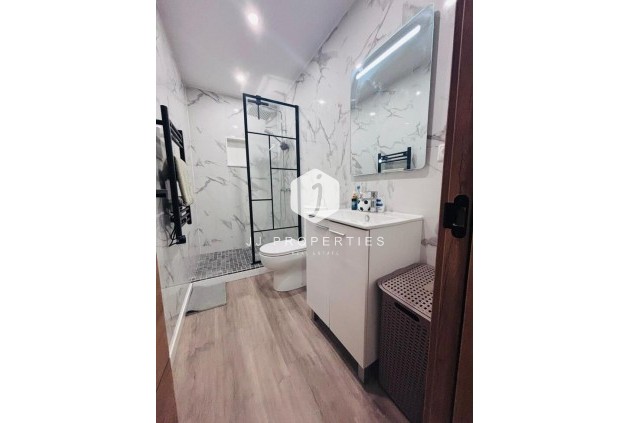 Aus zweiter Hand - Chalet -
San Miguel de Salinas - Inland