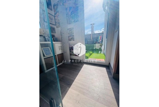 Aus zweiter Hand - Chalet -
San Miguel de Salinas - Inland