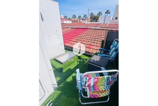 Aus zweiter Hand - Chalet -
San Miguel de Salinas - Inland