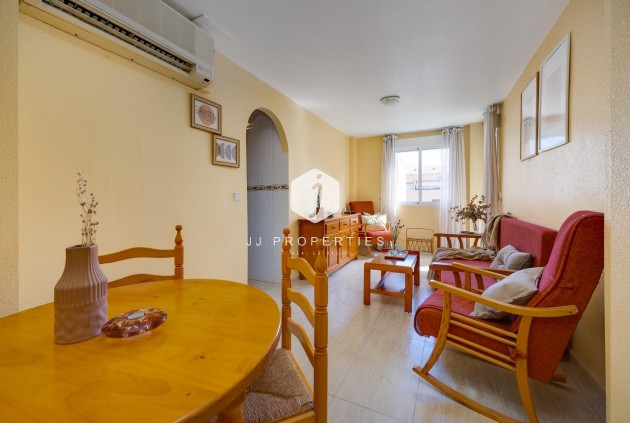 Aus zweiter Hand - Wohnung -
Torrevieja - Playa del Cura