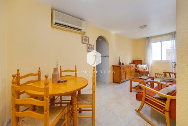 Aus zweiter Hand - Wohnung -
Torrevieja - Playa del Cura