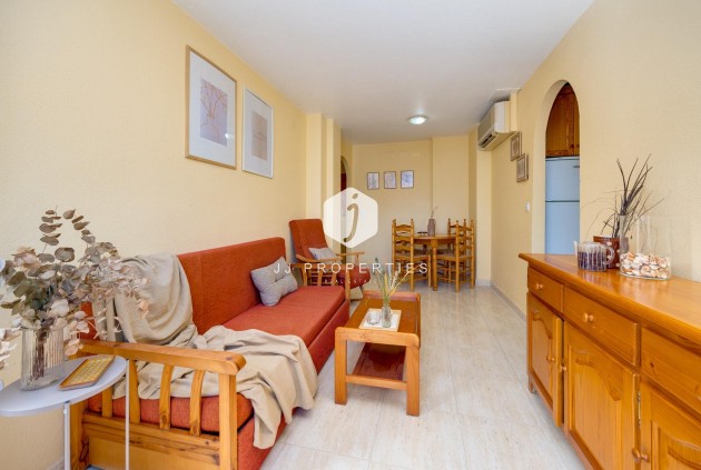 Aus zweiter Hand - Wohnung -
Torrevieja - Playa del Cura