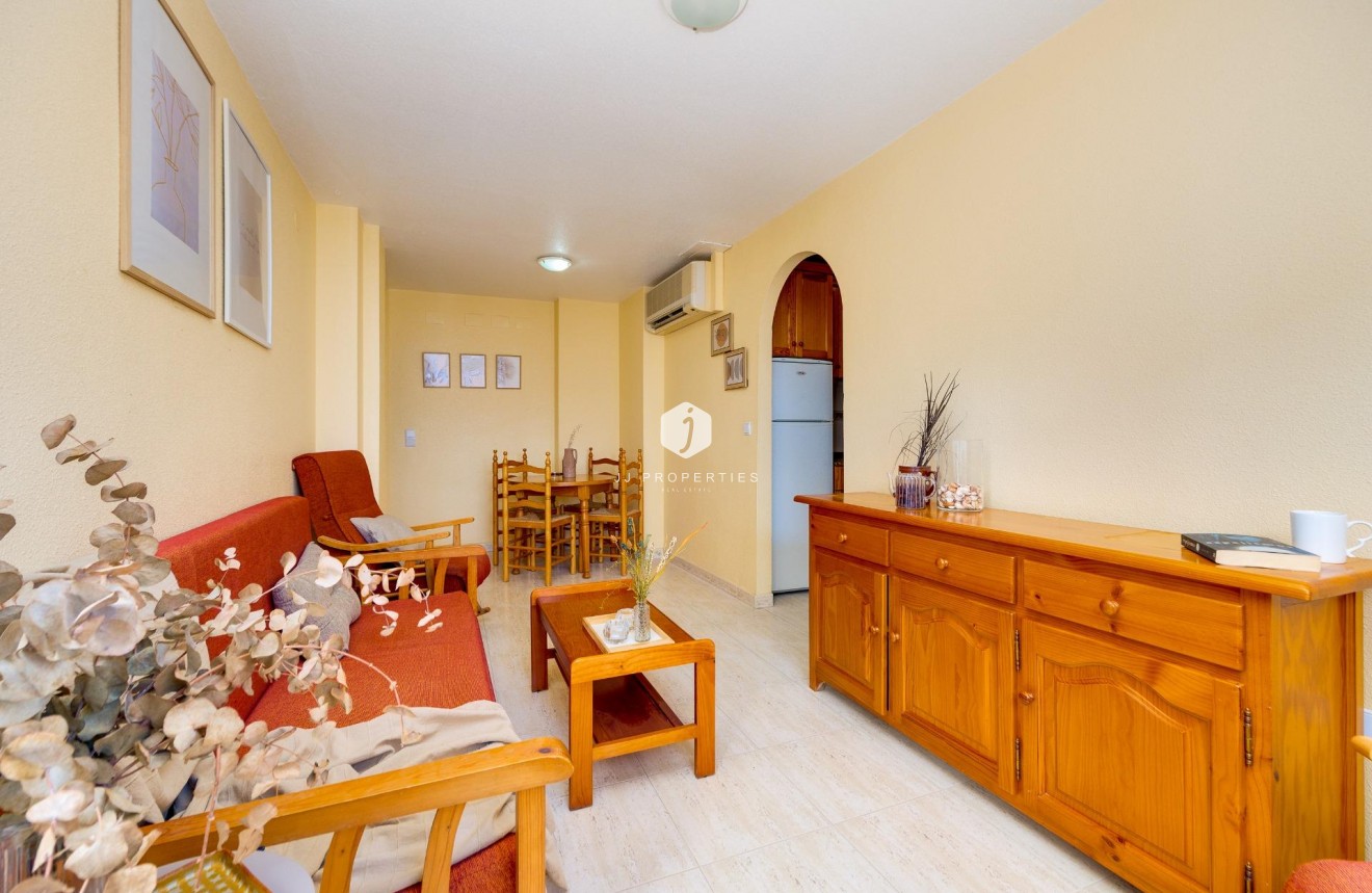 Aus zweiter Hand - Wohnung -
Torrevieja - Playa del Cura