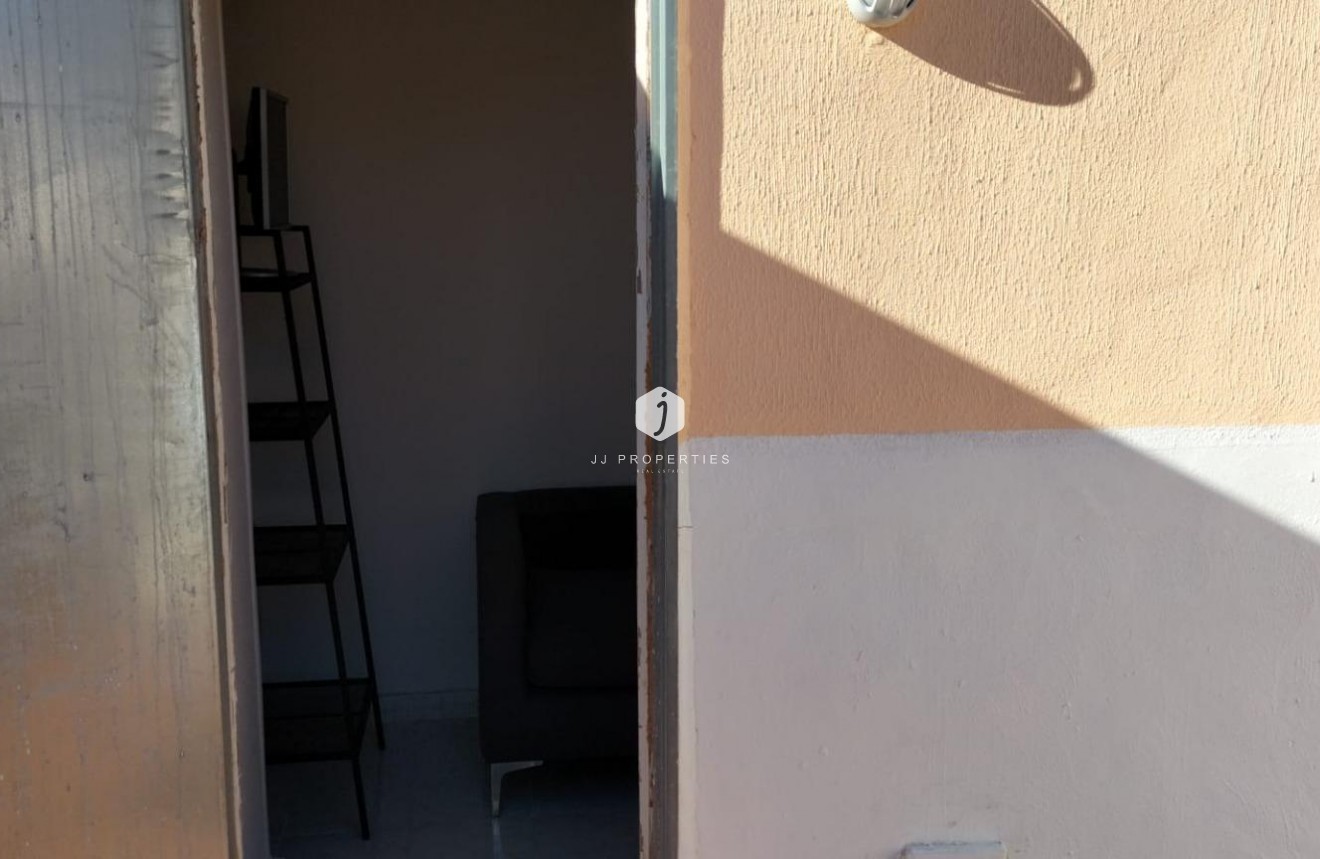 Aus zweiter Hand - Wohnung -
Torrevieja - Gaspar Perrelló