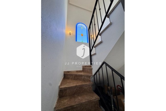 Aus zweiter Hand - Villa -
San Miguel de Salinas - Inland