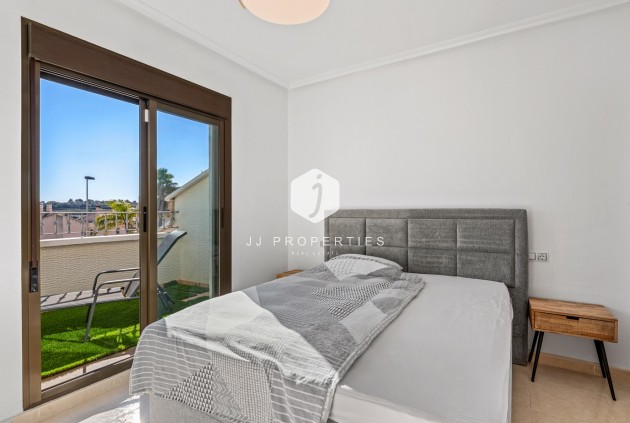 Aus zweiter Hand - Chalet -
San Miguel de Salinas - Inland