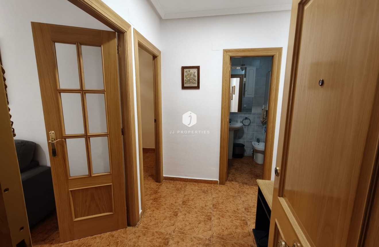 D'occasion - Appartement -
Torrevieja - Costa Blanca