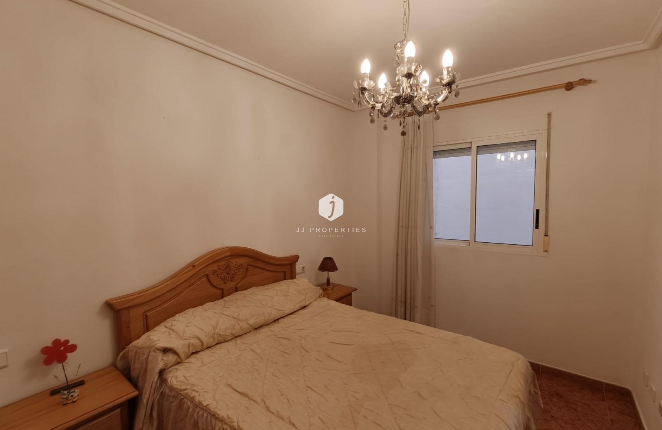 D'occasion - Appartement -
Torrevieja - Costa Blanca