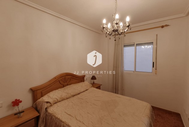 D'occasion - Appartement -
Torrevieja - Costa Blanca