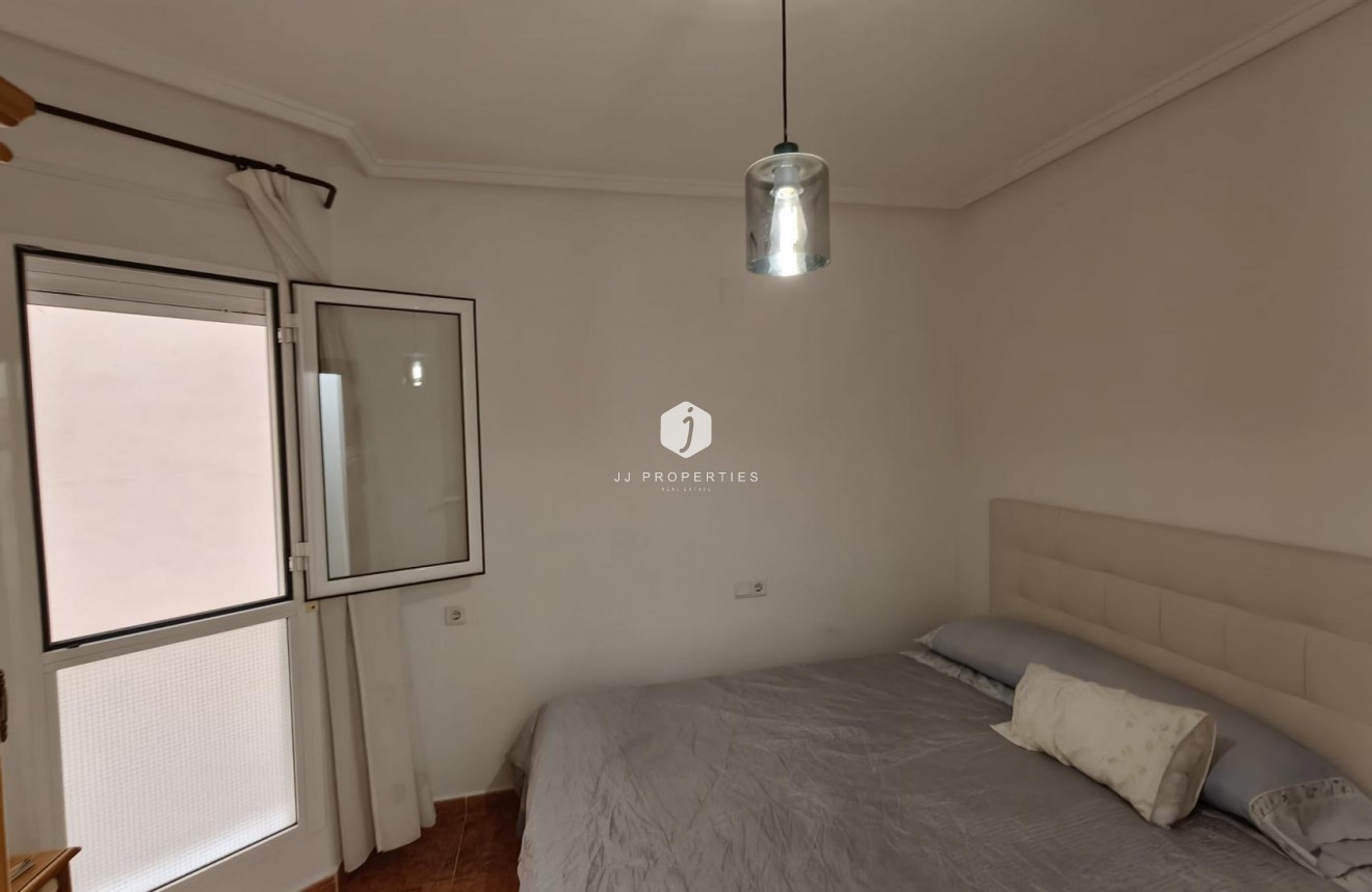 D'occasion - Appartement -
Torrevieja - Costa Blanca