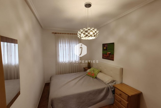 D'occasion - Appartement -
Torrevieja - Costa Blanca