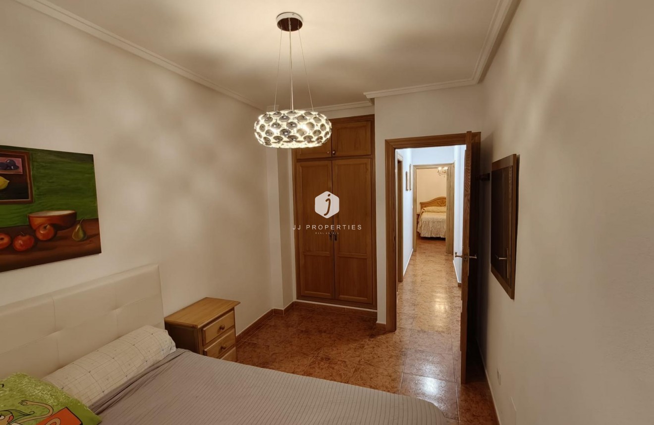 D'occasion - Appartement -
Torrevieja - Costa Blanca