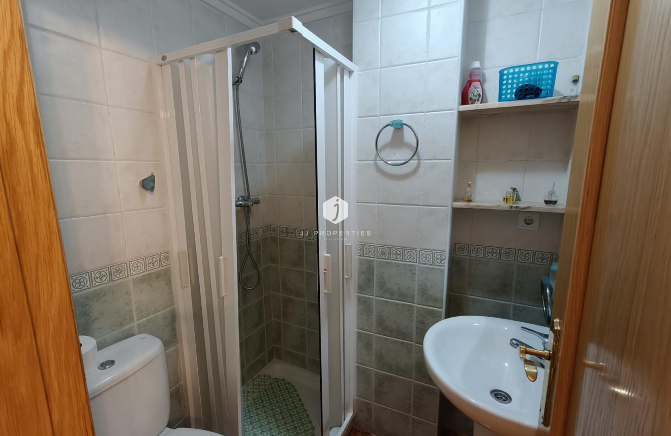 D'occasion - Appartement -
Torrevieja - Costa Blanca