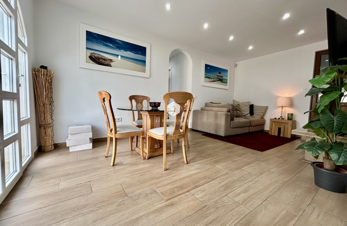 Tweedehands - Villa -
Cabo Roig - Costa Blanca