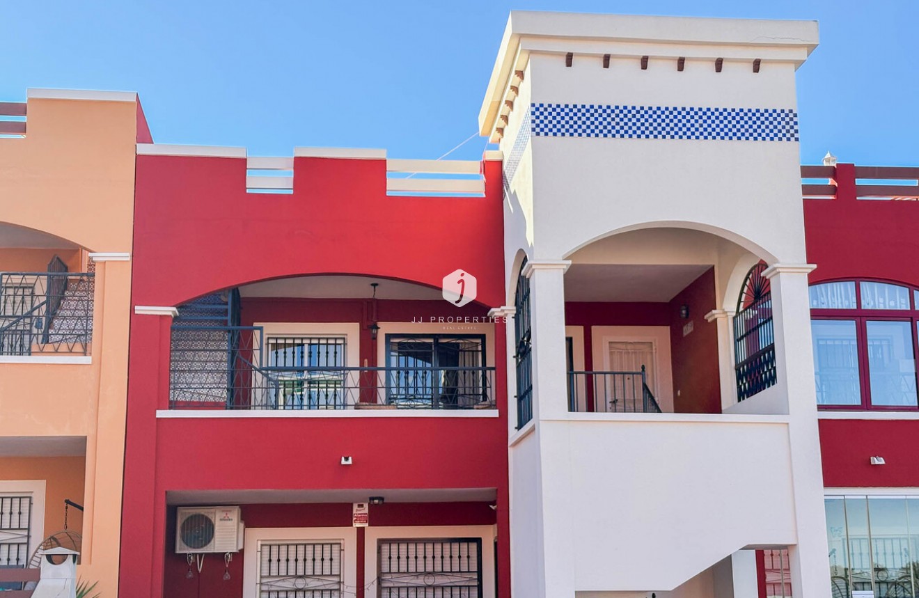 Resale - Apartment / flat -
Torrevieja - Costa Blanca