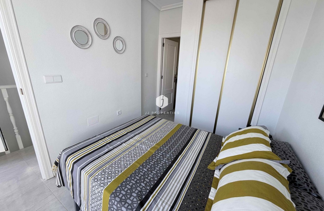 D'occasion - Chalet -
Orihuela Costa - Costa Blanca