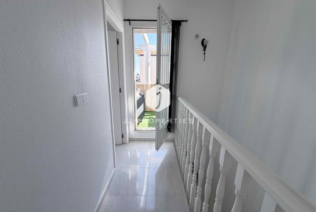 D'occasion - Chalet -
Orihuela Costa - Costa Blanca