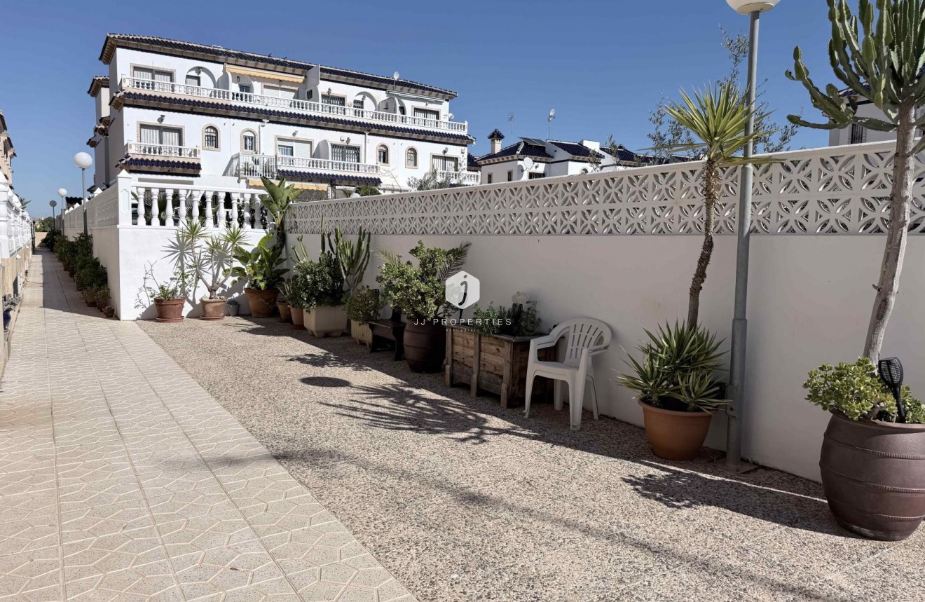 D'occasion - Chalet -
Orihuela Costa - Costa Blanca