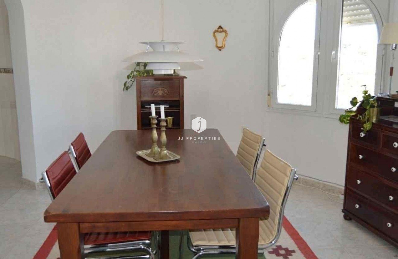 Aus zweiter Hand - Villa -
Rojales - La Marquesa