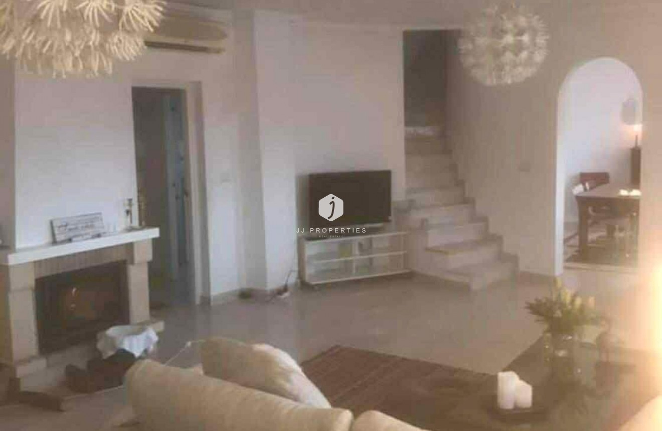 Aus zweiter Hand - Villa -
Rojales - La Marquesa