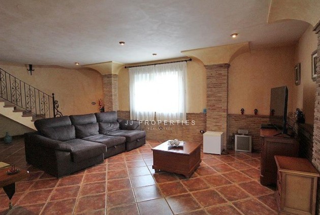 Aus zweiter Hand - Villa -
Formentera del Segura - Formentera De Segura