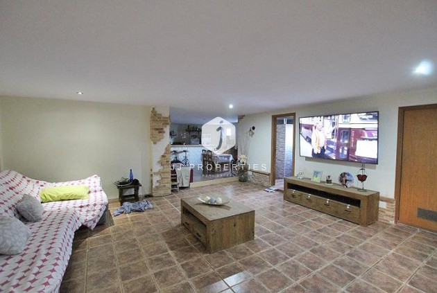 Aus zweiter Hand - Villa -
Formentera del Segura - Formentera De Segura