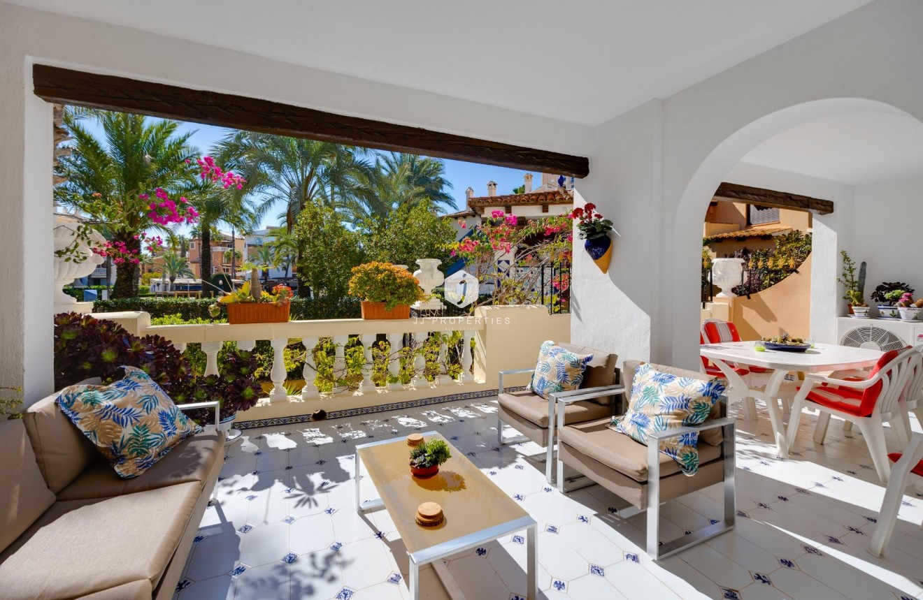 Aus zweiter Hand - Wohnung -
Torrevieja - Playa de los Locos