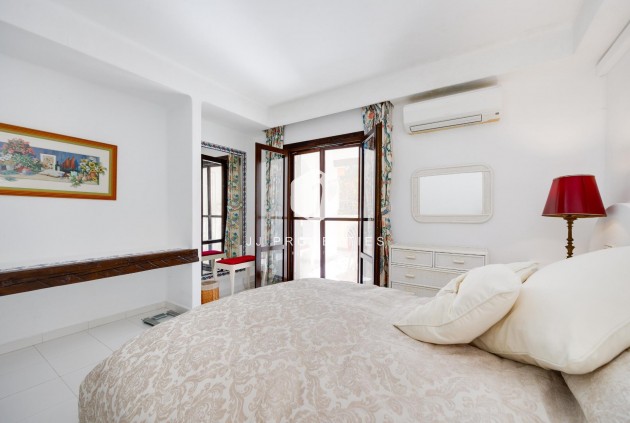 Aus zweiter Hand - Wohnung -
Torrevieja - Playa de los Locos