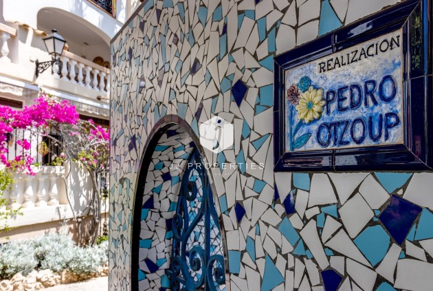 Aus zweiter Hand - Wohnung -
Torrevieja - Playa de los Locos