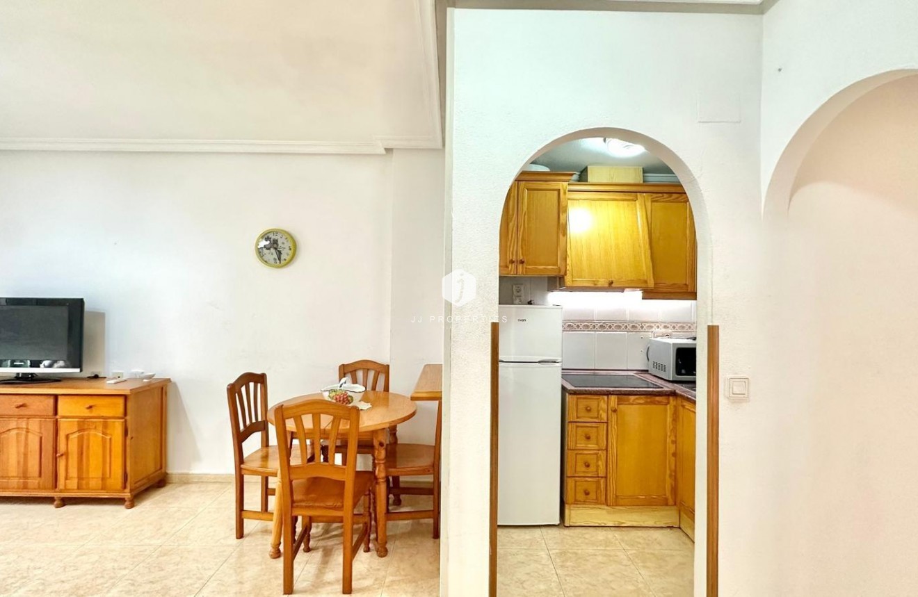 Aus zweiter Hand - Wohnung -
Torrevieja - Centro