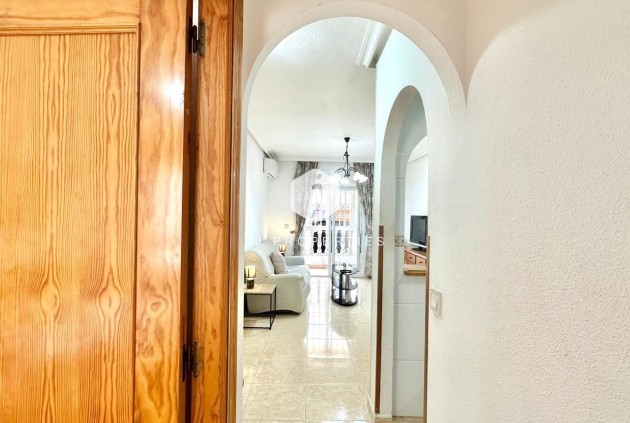 Aus zweiter Hand - Wohnung -
Torrevieja - Centro