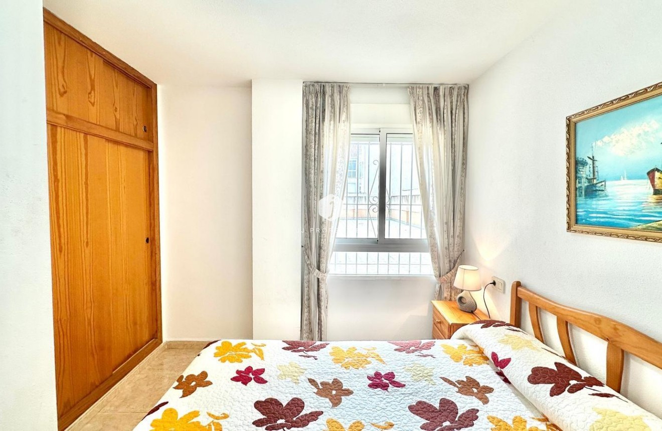 Aus zweiter Hand - Wohnung -
Torrevieja - Centro
