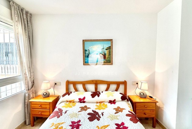 Aus zweiter Hand - Wohnung -
Torrevieja - Centro