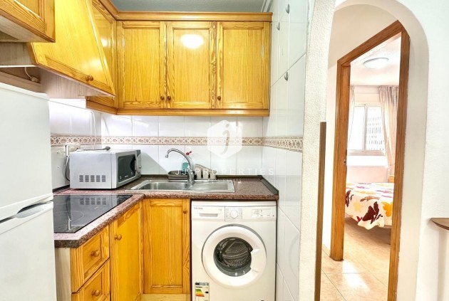 Aus zweiter Hand - Wohnung -
Torrevieja - Centro