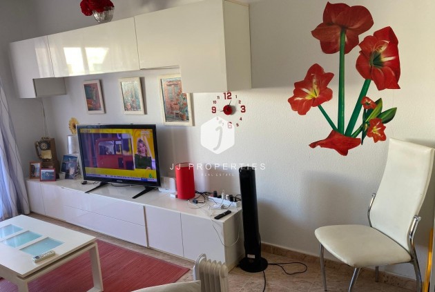 Aus zweiter Hand - Penthouse -
Torrevieja - Estacion de autobuses