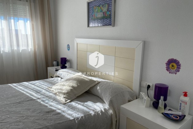 Aus zweiter Hand - Penthouse -
Torrevieja - Estacion de autobuses