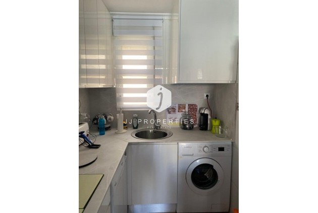 Aus zweiter Hand - Penthouse -
Torrevieja - Estacion de autobuses