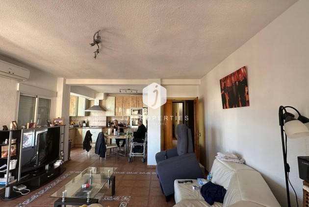 Aus zweiter Hand - Wohnung -
Torrevieja - Estacion de autobuses