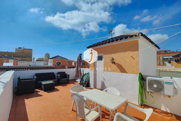 Aus zweiter Hand - Penthouse -
Torrevieja - Costa Blanca