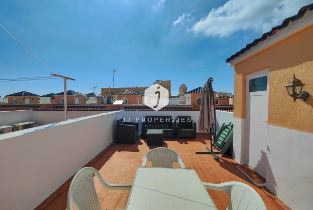 Aus zweiter Hand - Penthouse -
Torrevieja - Costa Blanca