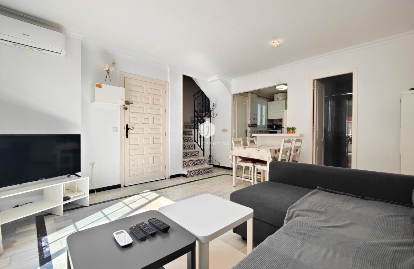 Aus zweiter Hand - Penthouse -
Torrevieja - Costa Blanca