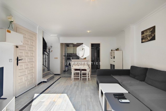 Aus zweiter Hand - Penthouse -
Torrevieja - Costa Blanca