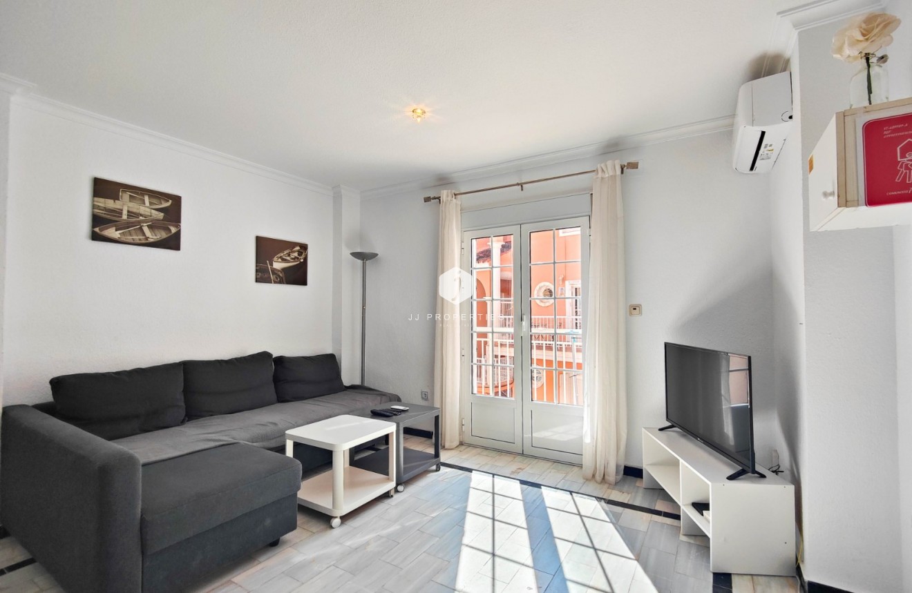 Aus zweiter Hand - Penthouse -
Torrevieja - Costa Blanca