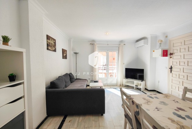 Aus zweiter Hand - Penthouse -
Torrevieja - Costa Blanca