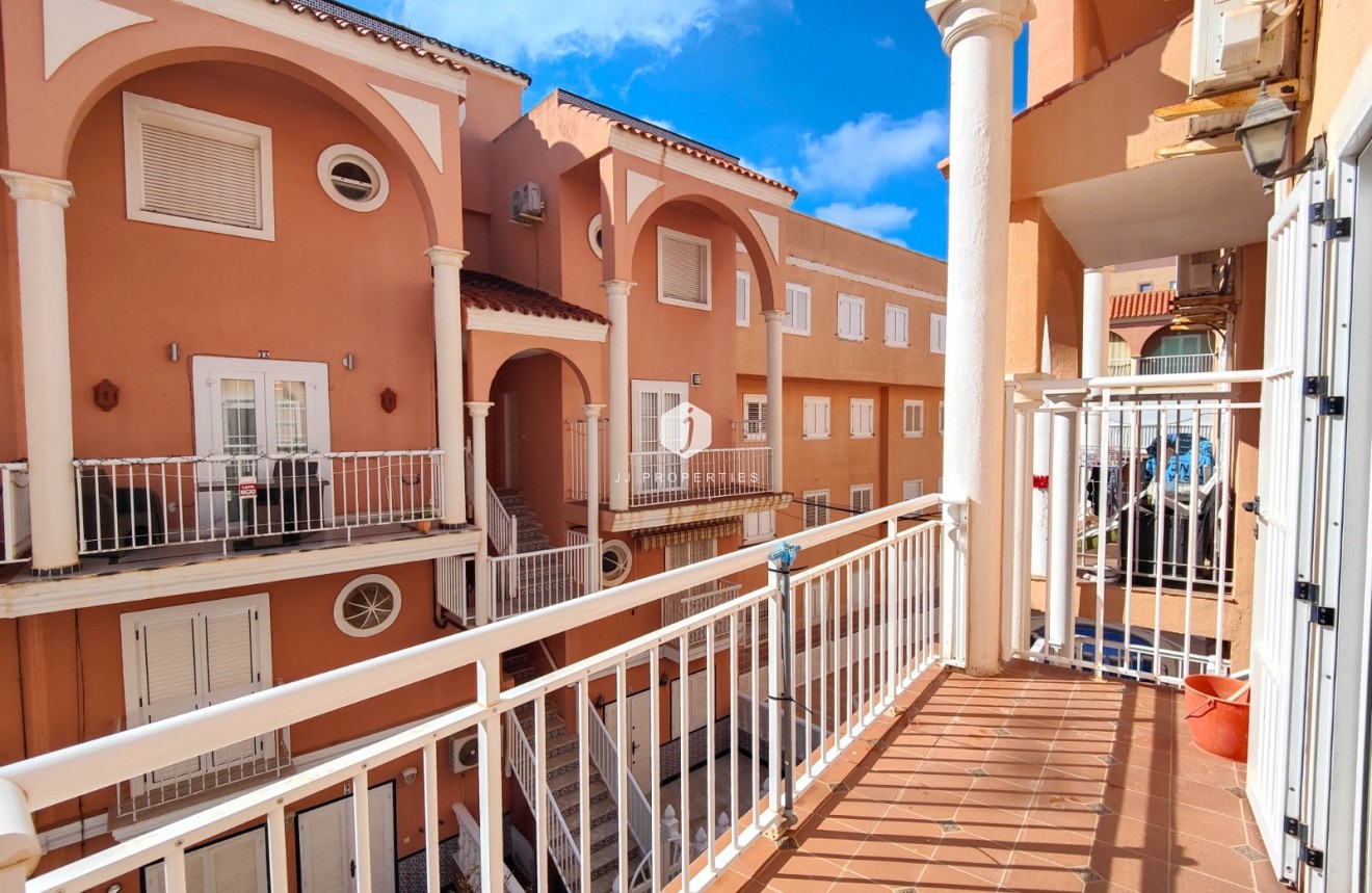 Aus zweiter Hand - Penthouse -
Torrevieja - Costa Blanca
