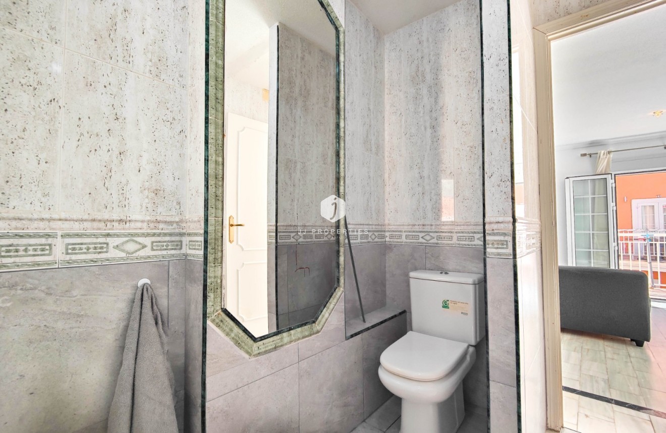 Aus zweiter Hand - Penthouse -
Torrevieja - Costa Blanca