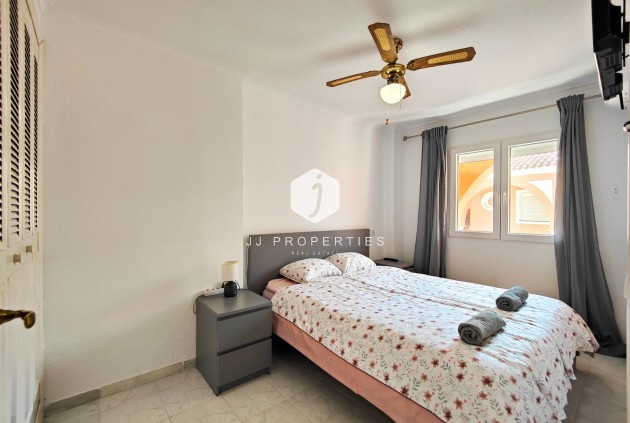 Aus zweiter Hand - Penthouse -
Torrevieja - Costa Blanca