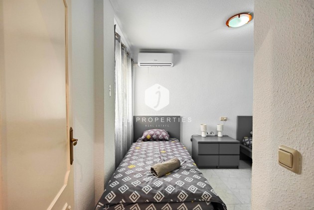 Aus zweiter Hand - Penthouse -
Torrevieja - Costa Blanca