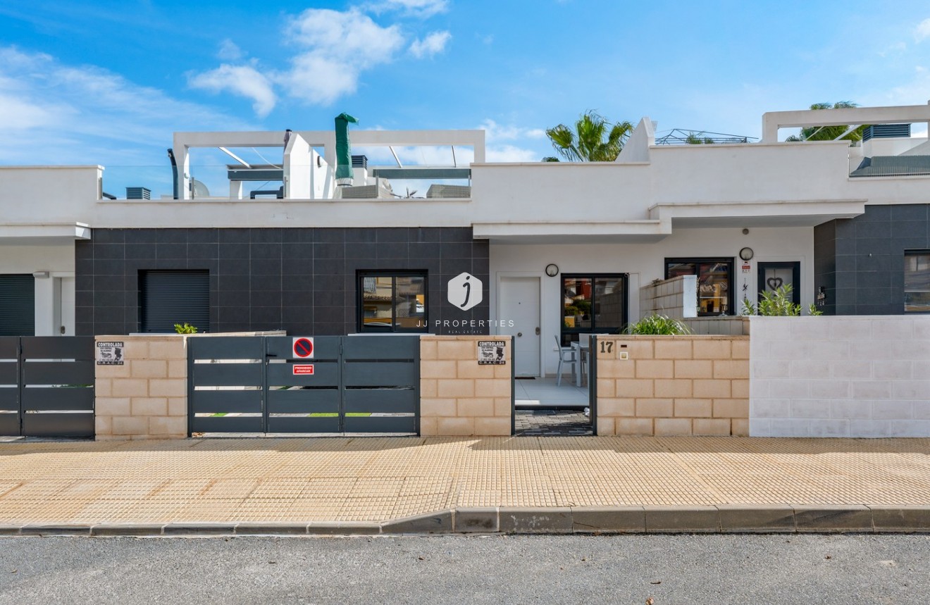 Aus zweiter Hand - Wohnung -
Orihuela Costa - Costa Blanca